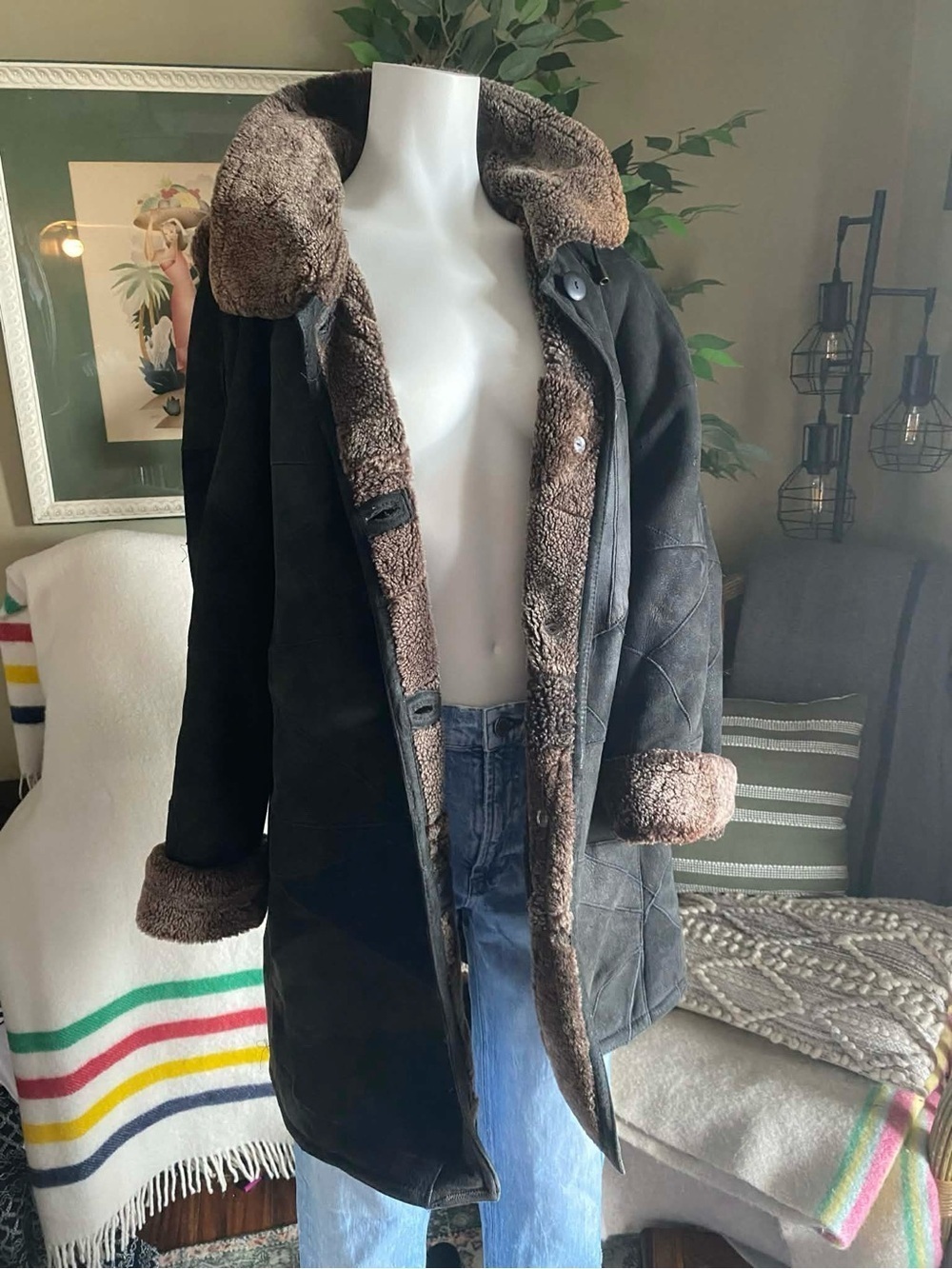 Shearling Coat - Picture 7 of 9
